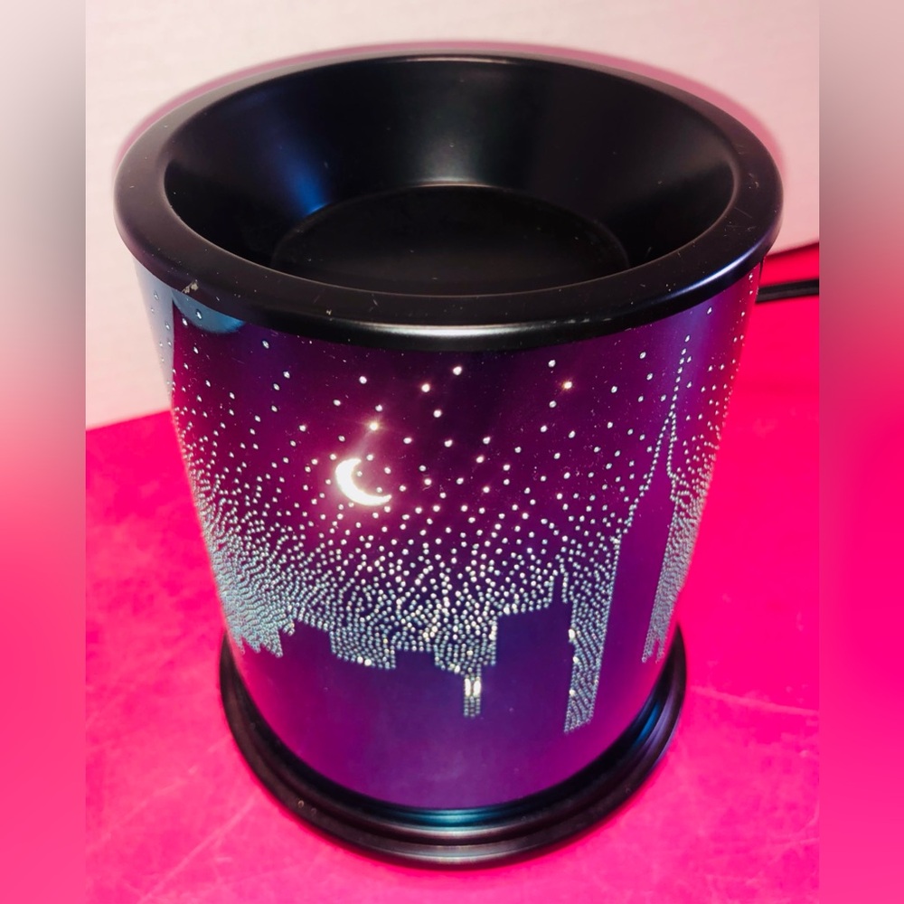 Better Homes Garden Gardens Blue New York Cityscape Wax Candle Warmer MoonStars